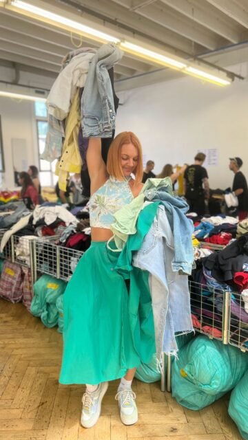 One day or day one ✨

Du premier jour où tout a commencé…
à aujourd’hui.

Chaque histoire commence quelque part 🤍
Et parfois, il suffit juste de décider que ce sera le jour 1.

📍 Lisou Street Vintage
Avenue de Béthusy 38B, Lausanne

🕒 Horaires
Mardi – Vendredi : 13h–19h
Samedi : 11h–18h

#lisoustreetvintage #vintagestyle #dayone #oneday #smallbusinessjourney vintageshop