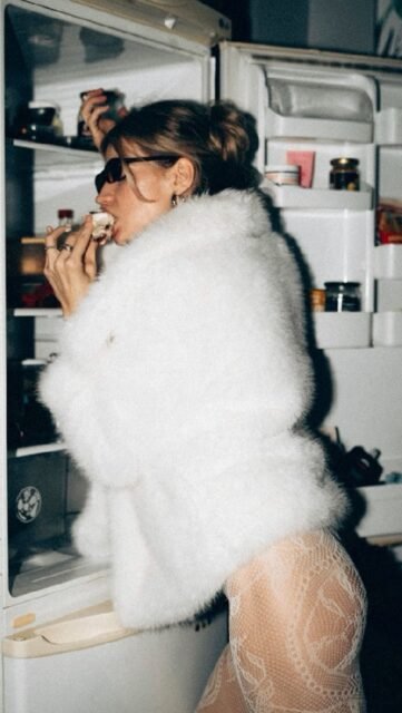 🧵 Comment reconnaître une vraie pièce vintage ?
Regarde les matières, les étiquettes, les coutures… tout est dans les détails 🤌
Le vrai vintage, ça se touche, ça se lit, ça se ressent ✨

📍 Ouverture boutique
➡️ Mercredi & vendredi : 14h–19h
➡️ Samedi : 11h–18h
Tu connais la musique 🎶
Lisou Street Vintage ✨ — Avenue de Béthusy 38B, Lausanne

#vintagefashion #vintagestyle #vintageclothes #secondhandstyle #slowfashion #retrostyle #fashiontips #vintagelovers #lausanne #lausanneshopping #lisoustreetvintage 🧺👗💫