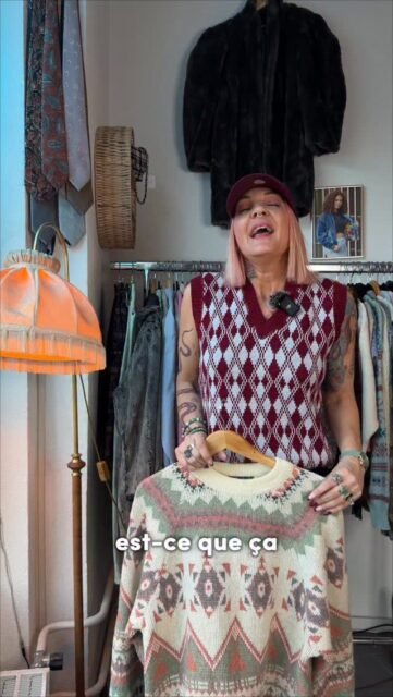 🧶✨ Prendre soin de ses pulls, c’est prolonger leur histoire
Chez Lisou Street Vintage, on privilégie l’entretien à la main, les gestes doux et le respect des matières 💙
Parce qu’un beau pull mérite mieux qu’un lavage violent.

🎄 Les fêtes approchent…
C’est le moment parfait pour venir dénicher une pièce chaude, durable et pleine de caractère ✨

🕰 Horaires de la semaine :
▫️ Lundi : fermé
▫️ Mardi : 13h – 19h
▫️ Mercredi : 13h – 20h
▫️ Jeudi : 13h – 20h
▫️ Vendredi : 13h – 19h
▫️ Samedi : 11h – 18h

📍 Lisou Street Vintage
Avenue de Béthusy 38B, Lausanne

💫 Vintage lovers, on vous attend.
#vintagecare #pullsvintage #slowfashion #entretienalamain #fetessaison #lausannevintage 🧶✨