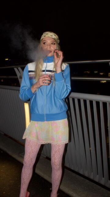 ⸻

Quand le style compte plus que la météo.
Doudoune printanière, jogging large, bonnet bien senti —
s’habiller comme on se sent, point. 🤍

📍 Lisou Street Vintage
Avenue de Béthusy 38B, Lausanne

🗓 Horaires de la semaine prochaine
Mercredi : 14h – 19h
Jeudi : sur rendez-vous
Vendredi : 14h – 19h
Samedi : 11h – 18h

🕰 Nouveaux horaires dès le 11 février
Mardi au vendredi : 13h – 19h
Samedi : 11h – 18h

À très vite à la boutique ✨

#vintagestyle #streetstyle #lausanne #adidasvibes #styleoverweather