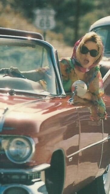 Elle dit : “Je viens juste 5 minutes.”
On regarde deux pièces… puis dix…
On boit une bière, on prend l’apéro, on danse…
et 4 heures plus tard on est toujours là. 😅

📍Lisou Street Vintage
Avenue de Béthusy 38B, Lausanne
Mardi–vendredi 13h–19h
Samedi 11h–18h

#lisoustreetvintage #vintageshop #vintagefashion #vintagestyle #thrifting thriftshop secondhandstyle vintagelover vintageaddict lausanne vintagelausanne shoppingvintage bestieshopping apero goodvibes