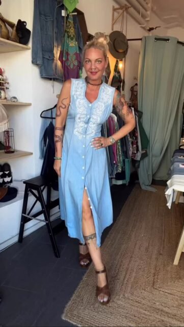 ✨ Vintage Store à Lausanne ✨

Des pépites 80s, 90s & Y2K sélectionnées avec amour. Chaque semaine, de nouveaux arrivages, des pièces uniques et des looks qui ne ressemblent à personne d’autre.

📍 Lisou Street Vintage
Avenue de Béthusy 38B, Lausanne

🕰️ Cette semaine :

Mercredi : 14h00 – 19h00
Jeudi : 09h00 – 13h30
Vendredi : 14h00 – 19h00
Samedi : 09h00 – 16h00

👗 Vintage authentique
✨ Nouveaux arrivages chaque semaine
📦 Envoi dans toute la Suisse

À bientôt chez Lisou Street Vintage 💕
