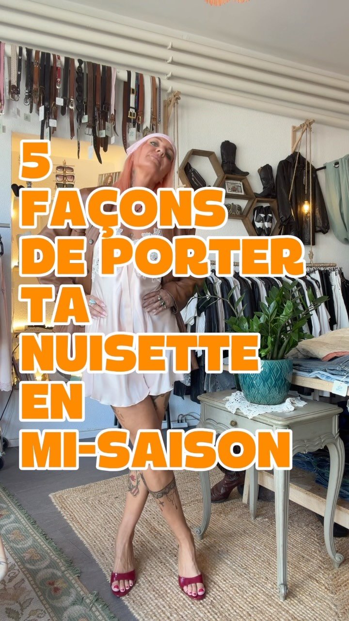 5 façons de porter ta nuisette en mi-saison 🍂✨

Parce que la nuisette n’est pas réservée à l’été 🤍
Bottes, veste en cuir, chemise, pantalon, superpositions… 5 looks pour continuer à la porter quand les températures commencent à baisser.

🛍️ Toutes les pièces présentées dans cette vidéo sont disponibles à la boutique : nuisettes, chemises, vestes, pantalons…
Un article vous intéresse ? Écrivez-nous directement en MP 💌

Et toi, quel look tu préfères : 1, 2, 3, 4 ou 5 ? 👀

🕐 Horaires de la semaine
Mardi : 14h–19h
Mercredi : 14h–19h
Jeudi : 13h–17h
Vendredi : 14h–19h
Samedi : 11h–18h

📍 Lisou Street Vintage
Avenue de Béthusy 38B, Lausanne

♻️ Vintage • pièces uniques
📦 Envoi dans toute la Suisse
🛵 Livraison gratuite sur Lausanne
🛍️ Click & Collect